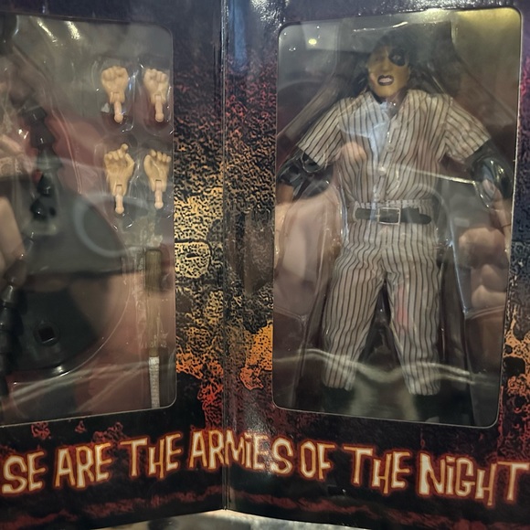 The WARRIORS™️ Mezco™️2008 9in. Collectible figures🎄XMAS⚠️SPECIAL🎅 - Picture 6 of 16